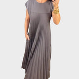 Emese - Zeitloses und bequemes Kleid