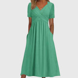 Malwina - Kleid, das die Silhouette betont